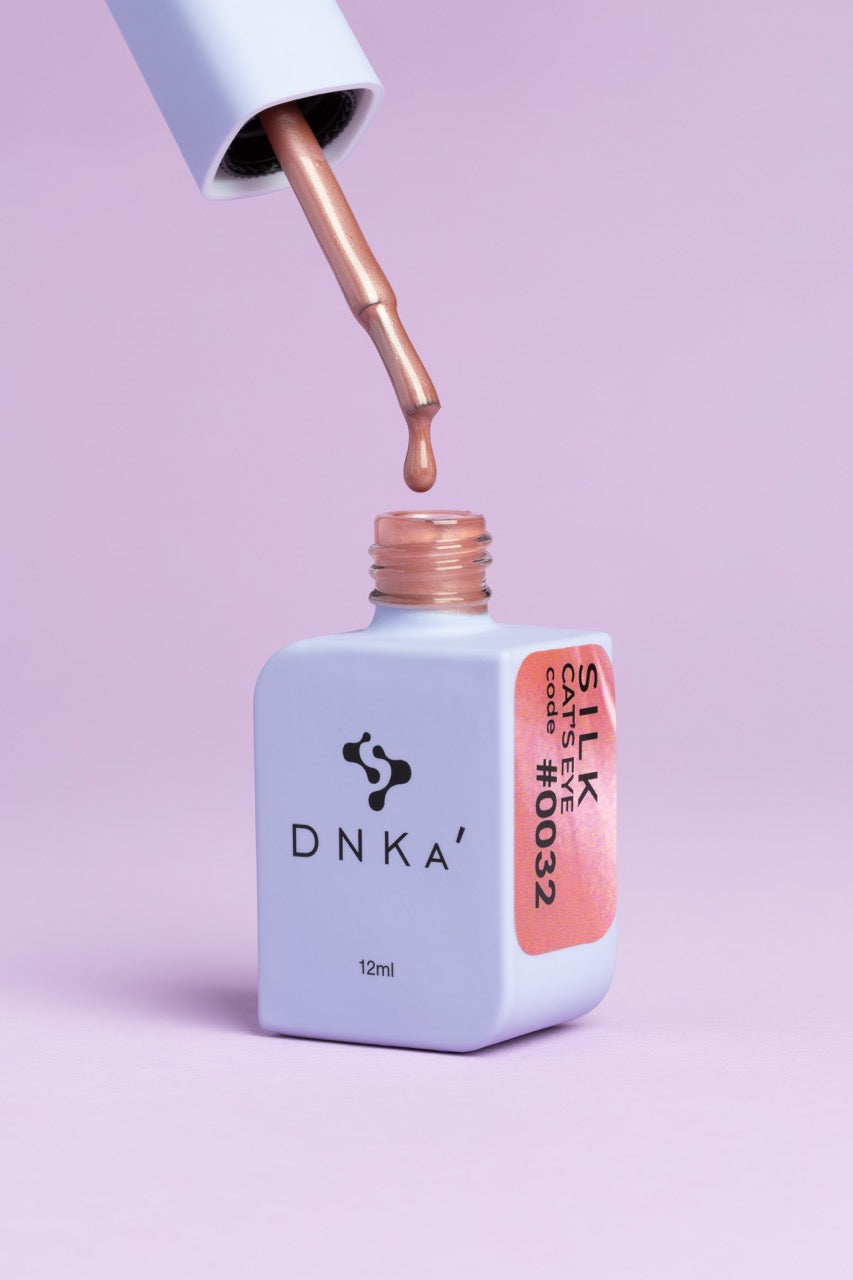 DNKa' Esmalte Semi #0032 Silk Cat Eye, 12ml