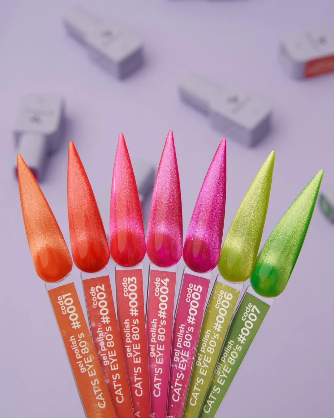 DNKa' Esmalte Semi #0006 80's CAT EYE