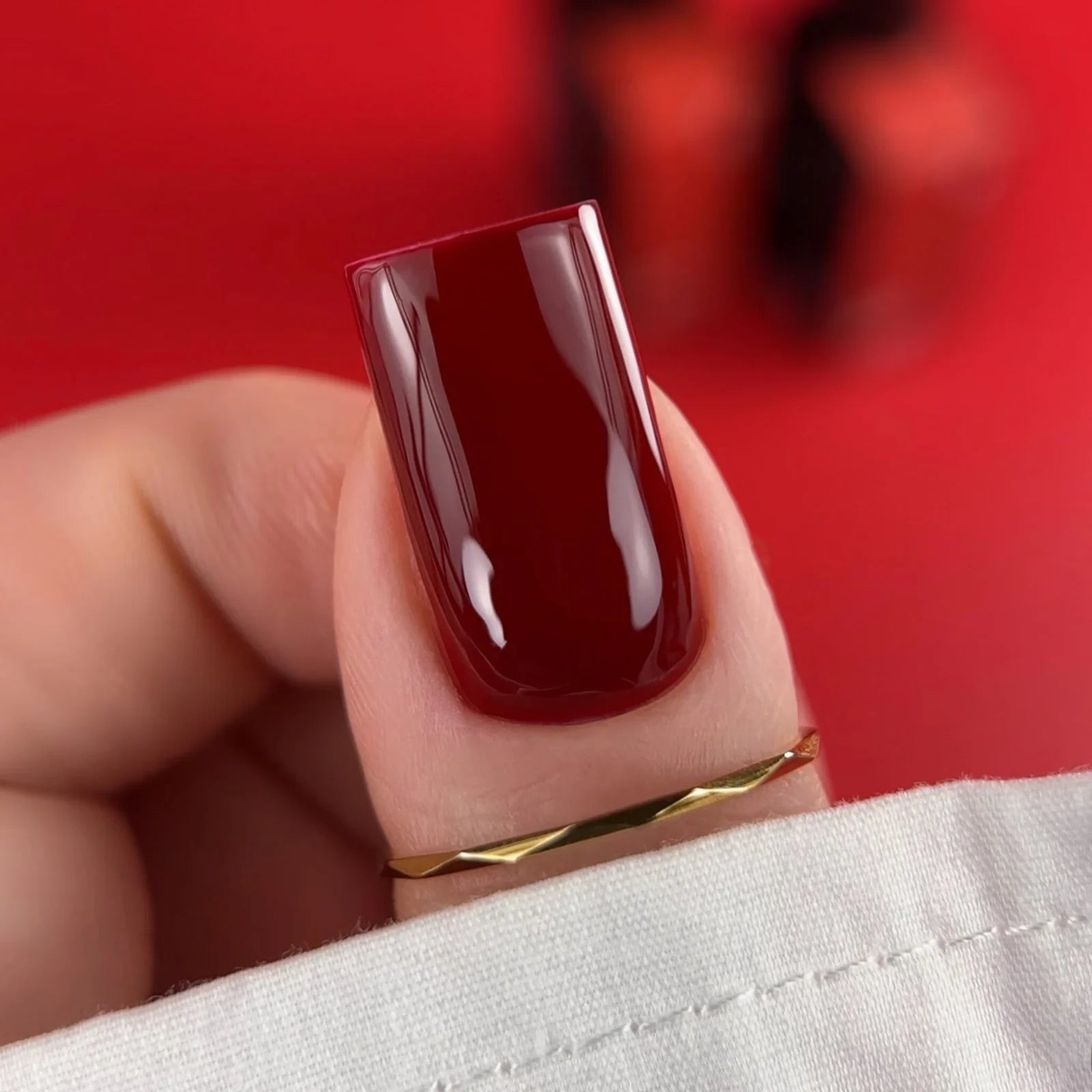 BIBLIOTEKA Gel Polish № 45 Wine, 10 ml