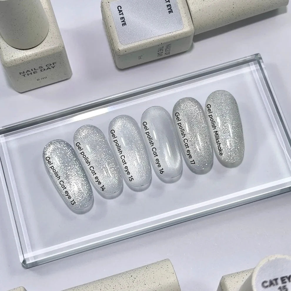 NAILSOFTHEDAY Gel Polish Milkshake 004 – esmalte reflectante color leche, 10 ml