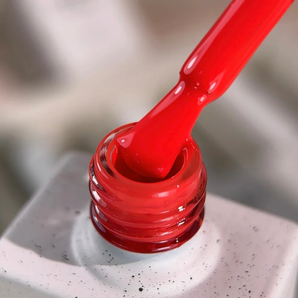 NAILSOFTHEDAY Gel Polish Watermelon — esmalte semipermanente rojo coral, 10 ml