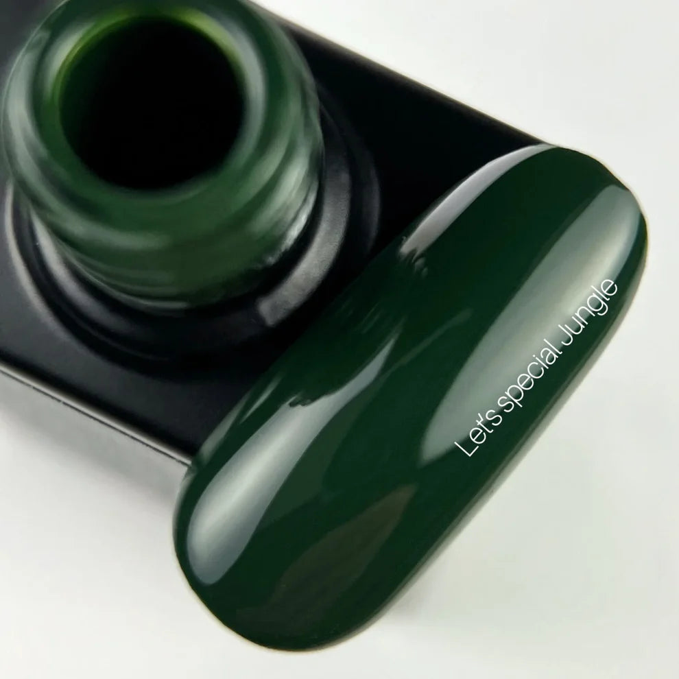 NAILSOFTHEDAY Let’s Special Jungle 350— esmalte verde oscuro, 10 ml.