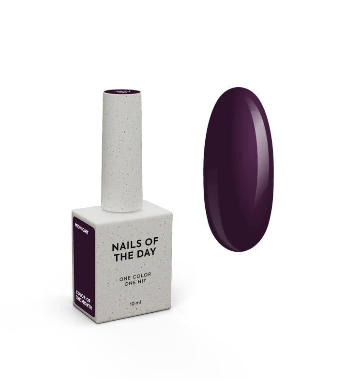 NAILSOFTHEDAY Color del Mes - Enero 2026 Midnight - tono ciruela intenso, 10 ml