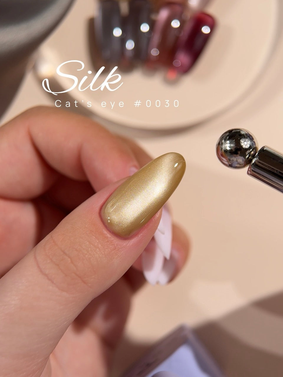 DNKa' Esmalte Semi #0030 Silk Cat Eye, 12ml