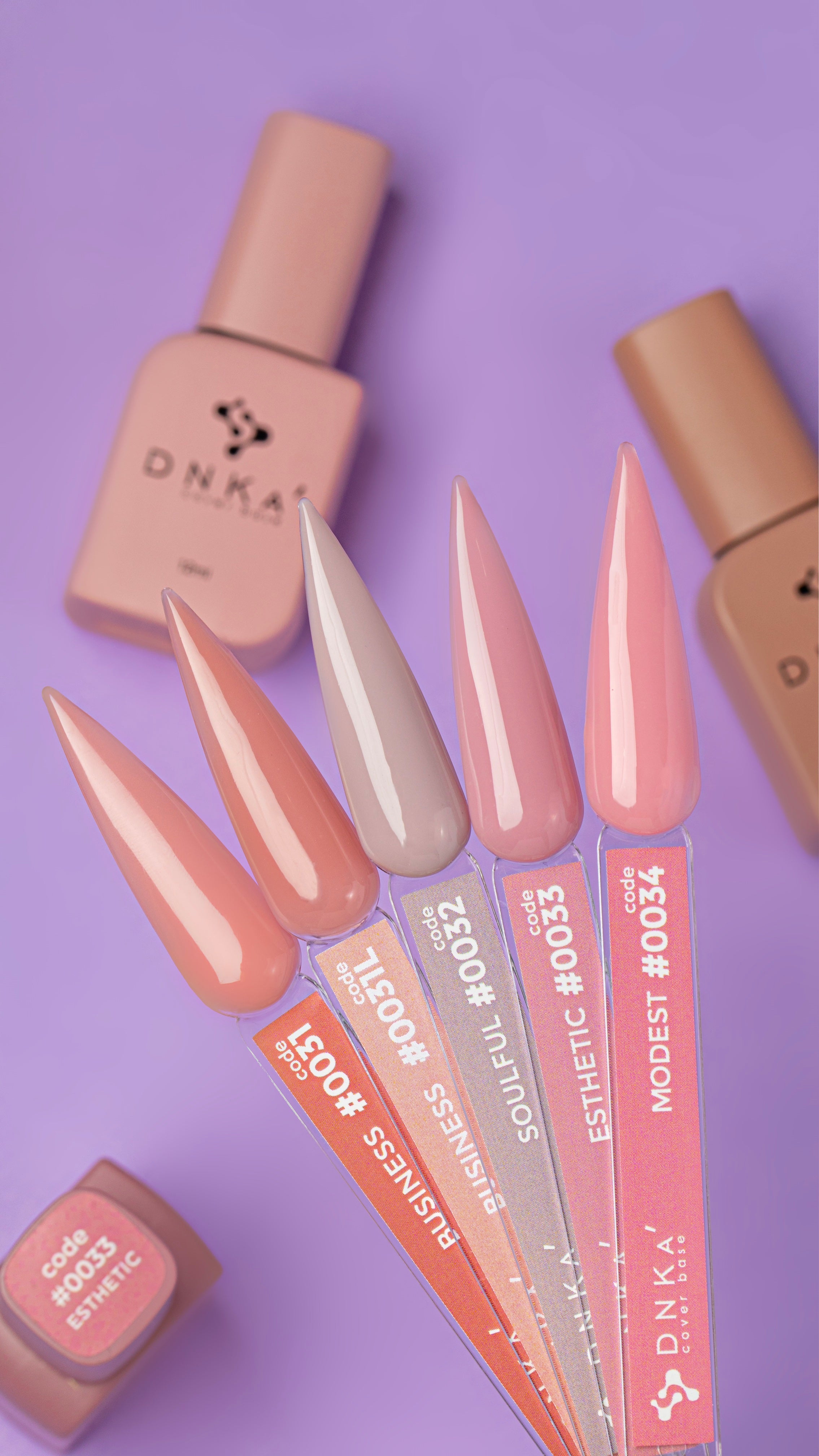 DNKa' Cover Base 30 ml #0031 Business
