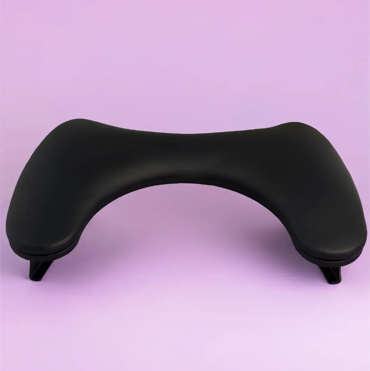 DNKa' Reposabrazos anatómico NEGRO