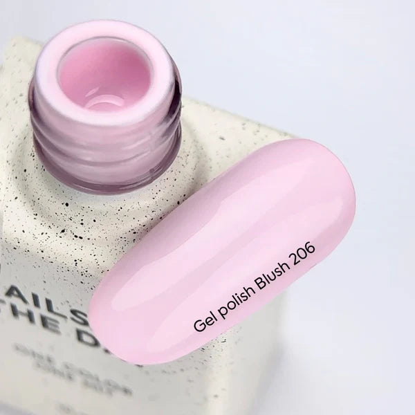 NAILSOFTHEDAY Gel polish Blush 206 — rosa, 10 ml.