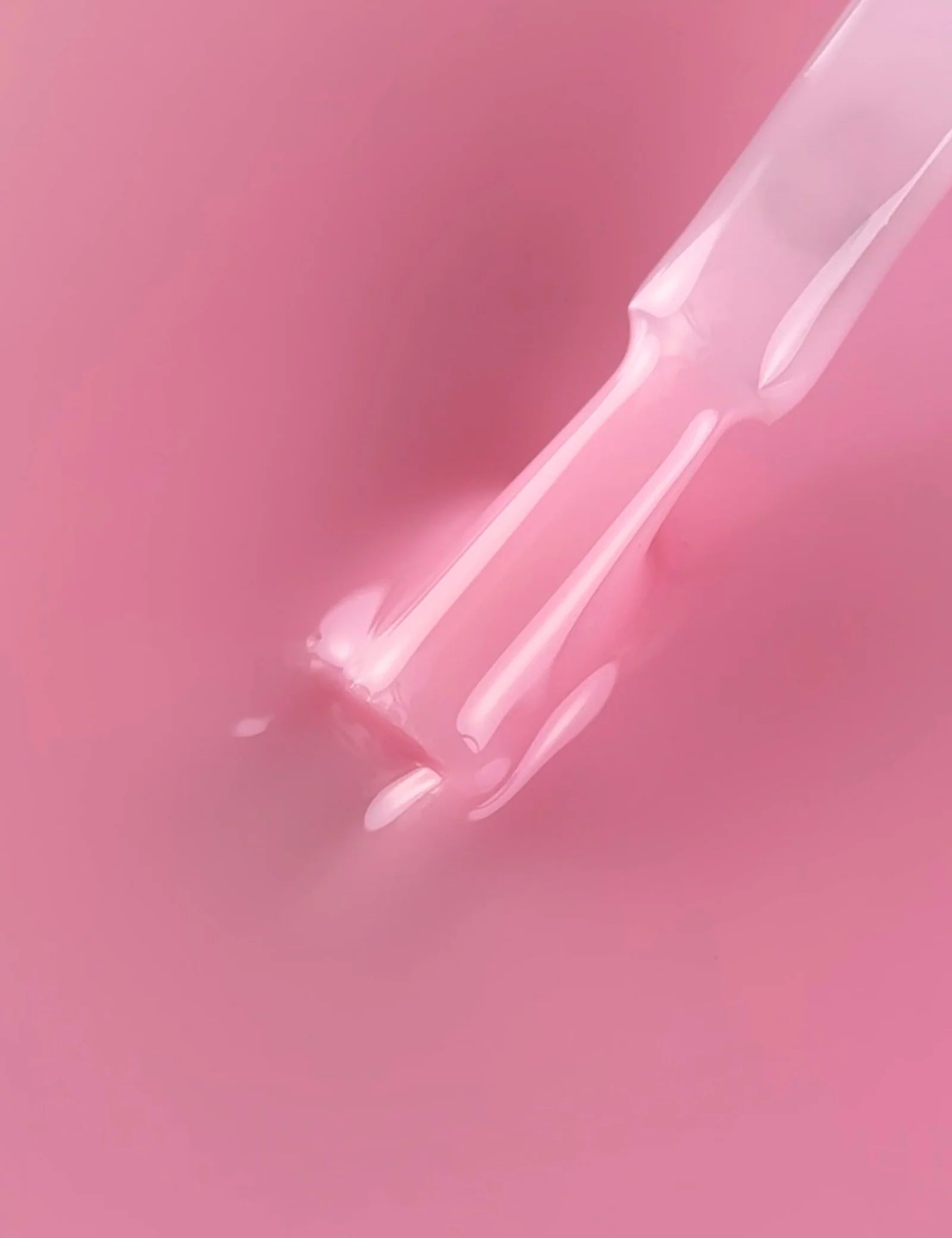 BIBLIOTEKA Cover Base № 05 Bloom — rosado 10 ml