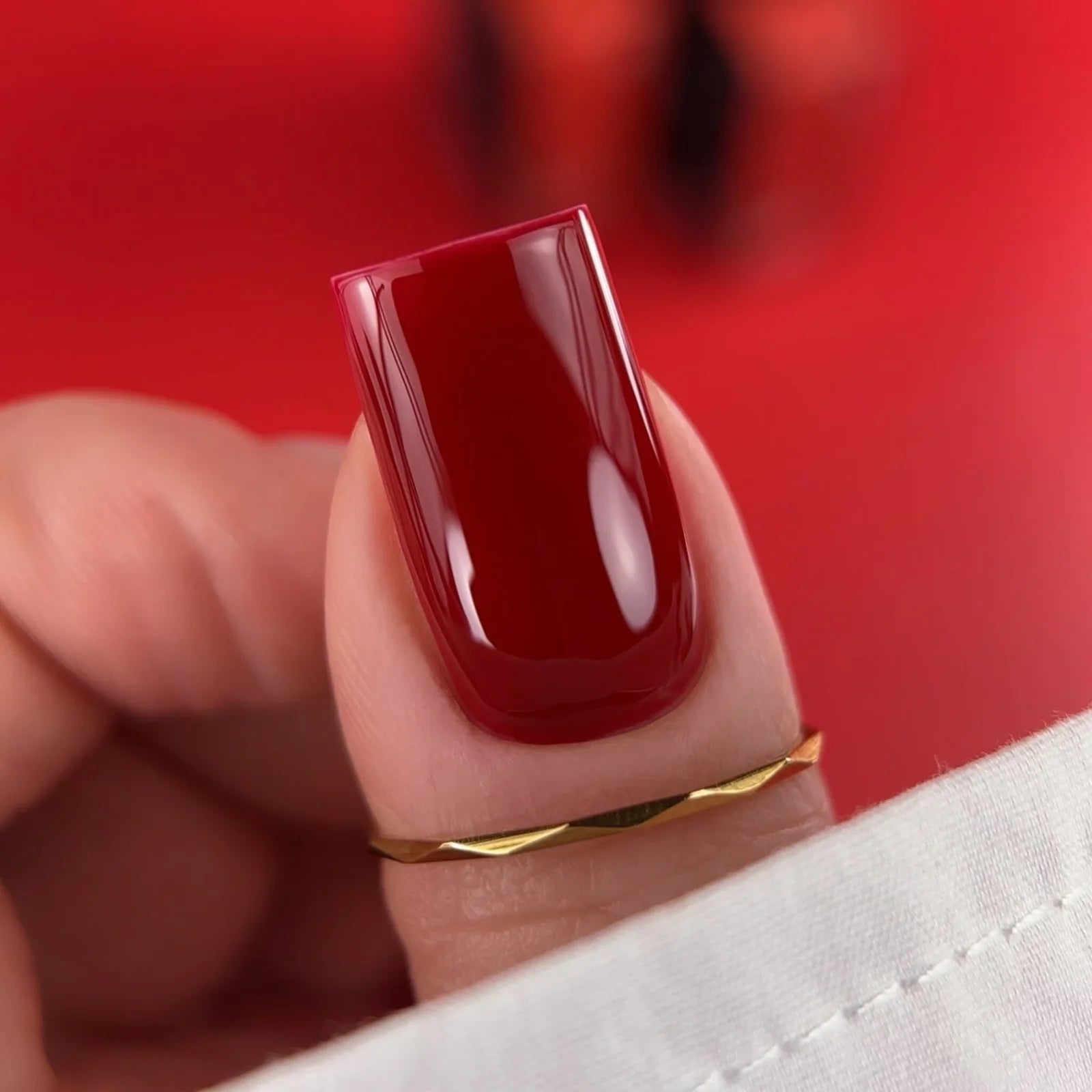 BIBLIOTEKA Gel Polish № 44 Crimson, 10 ml