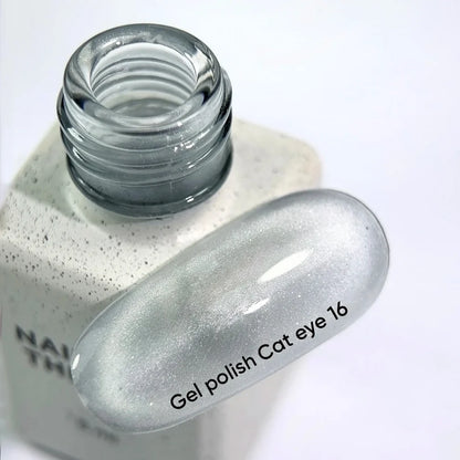 NAILSOFTHEDAY Gel polish Cat Eye 16 —  plateado sobre base transparente, 6 ml