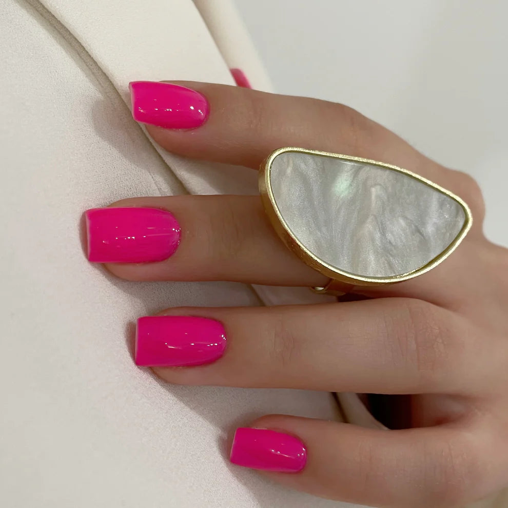 NAILSOFTHEDAY Let’s Special Barbie 209— esmalte semipermanente rosa neón, 10 ml