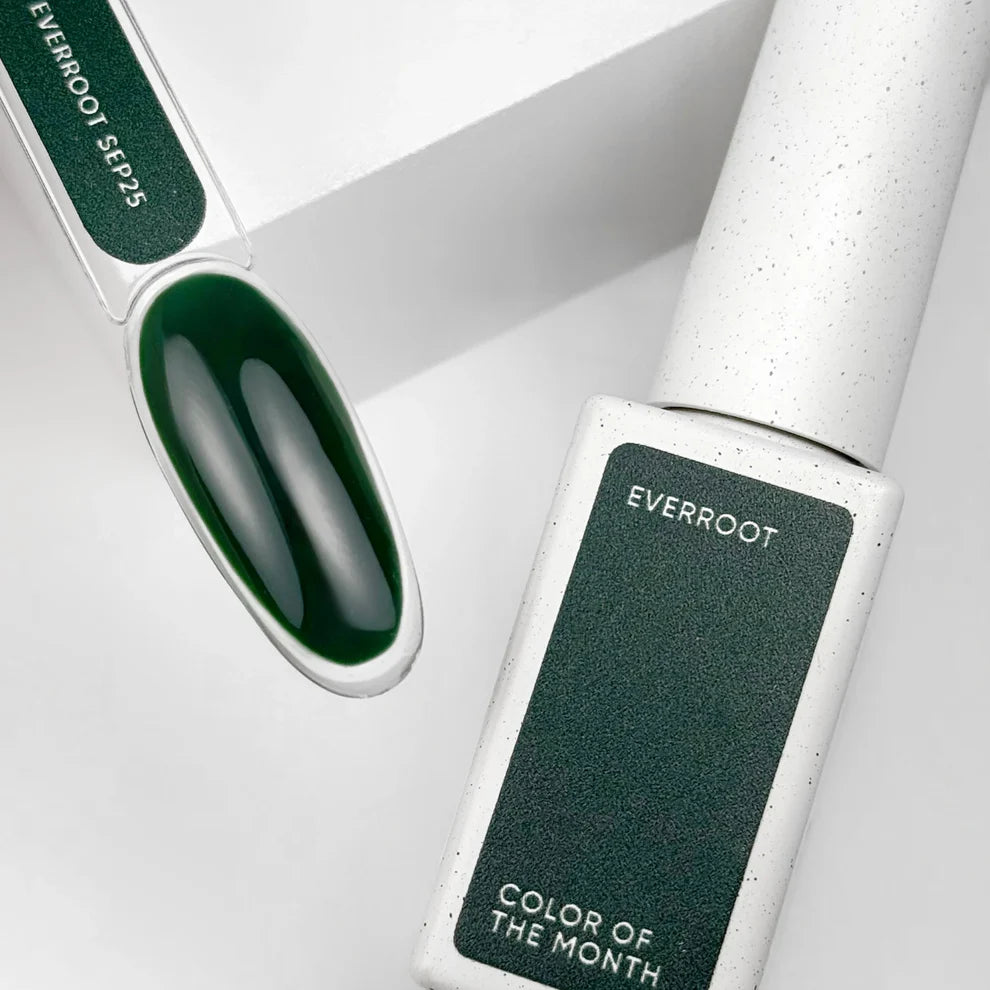NAILSOFTHEDAY Color del Mes Septiembre 2025 – Everroot - Verde Profundo, 10 ml