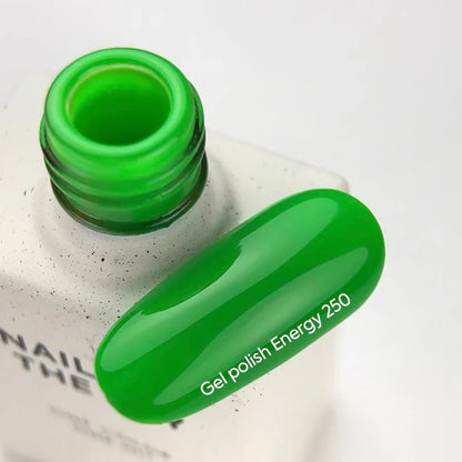 NAILSOFTHEDAY Gel Polish Energy 250 — verde intenso, 10 ml
