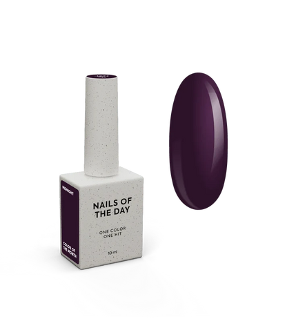 NAILSOFTHEDAY Color del Mes - Enero 2026 Midnight - tono ciruela intenso, 10 ml